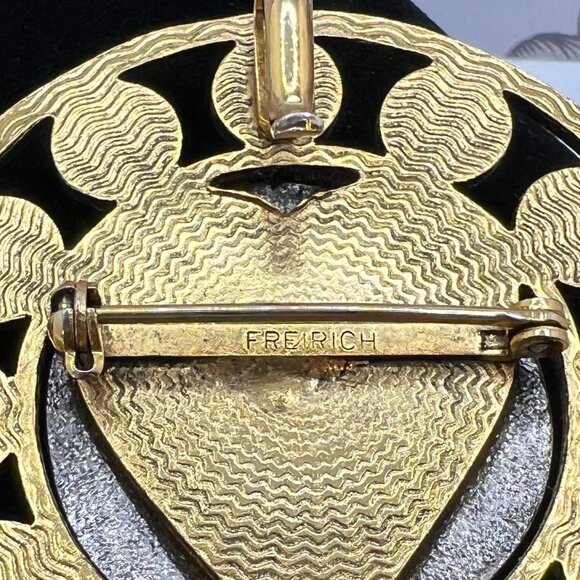 Sir Peter Paul Rubens Coin Zodiac Dial Brooch by Solomon Freirich - Picture 5 of 5